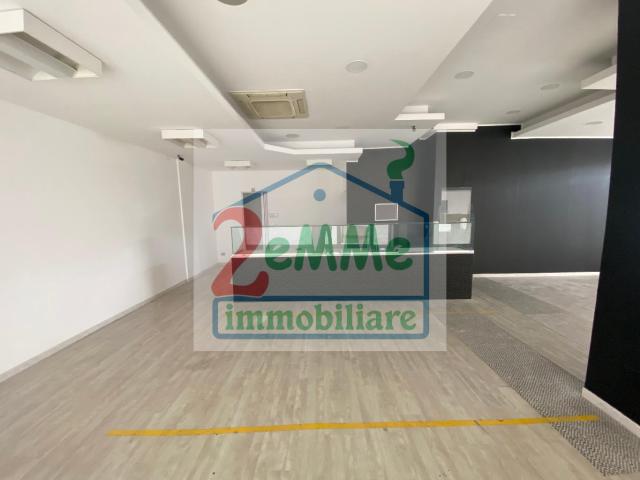 Locale Commerciale in vendita a Marche, Ascoli Piceno