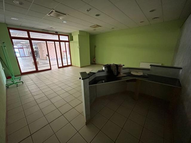 Locale Commerciale in affitto a Piemonte, Torino