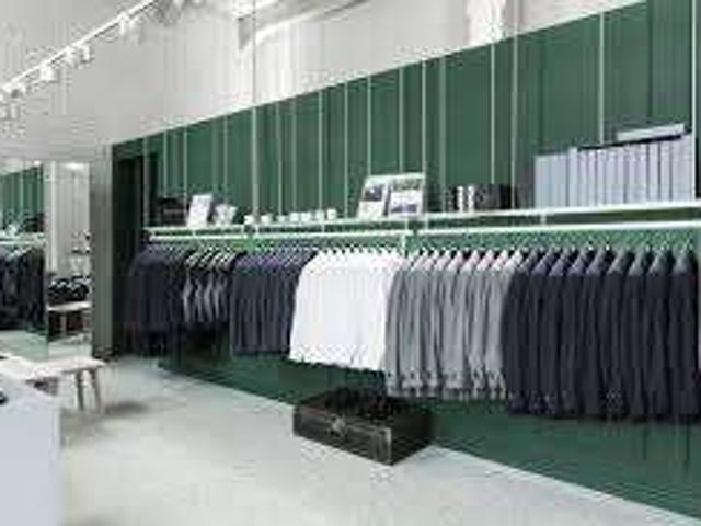 Locale Commerciale in vendita a Venezia