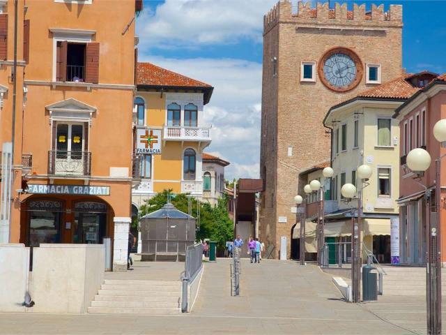 Locale Commerciale in vendita a Venezia