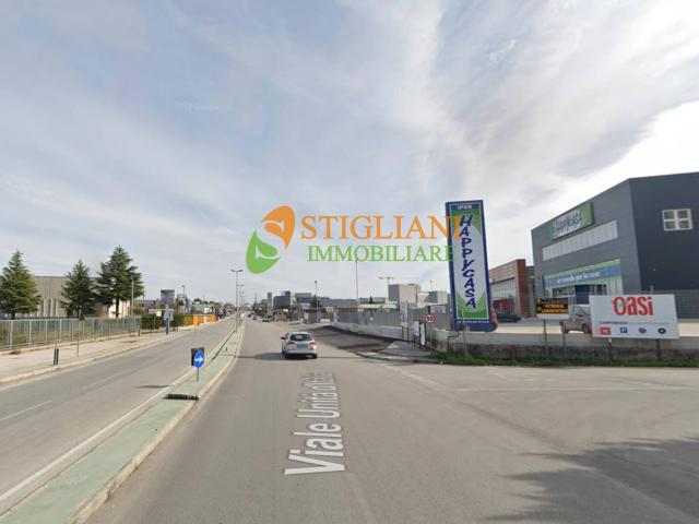 Locale Commerciale in affitto a Ripalimosani, Molise