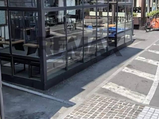 Locale Commerciale in affitto a Piemonte, Novara