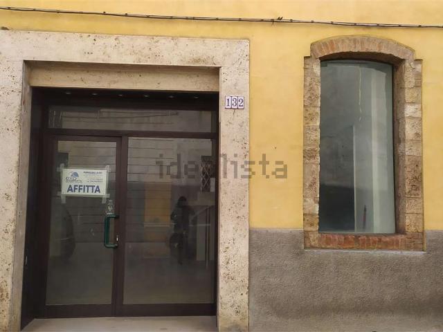 Locale Commerciale in affitto a Todi, Perugia