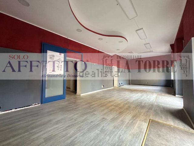Locale Commerciale in affitto a Piemonte, Alessandria