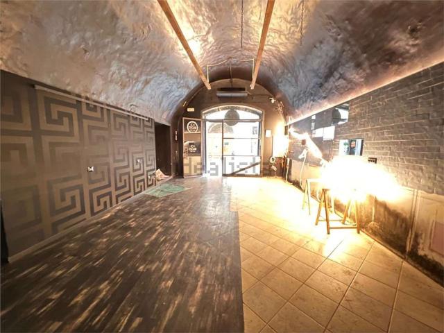 Locale Commerciale in affitto a Spoleto, Perugia