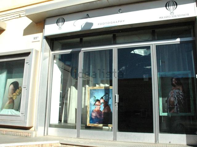 Locale Commerciale in affitto a Puglia, Taranto