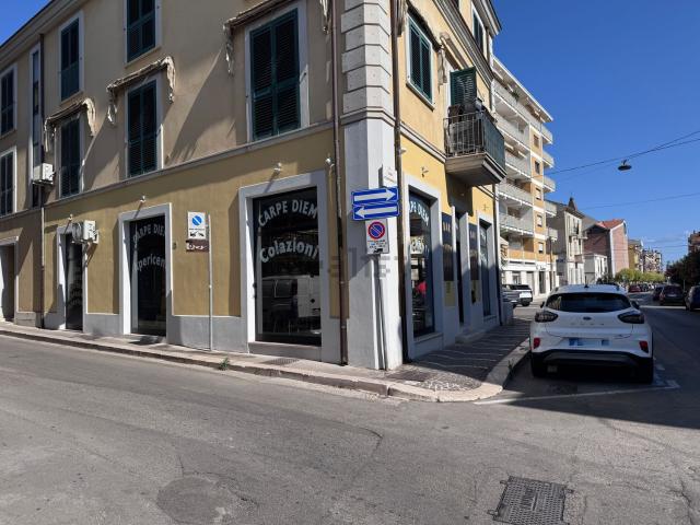 Locale Commerciale in affitto a Termoli, Molise