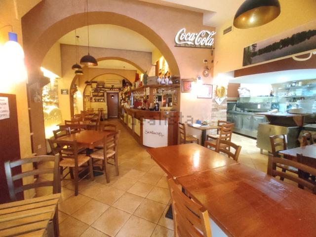 Locale Commerciale in affitto a Lentini, Sicilia