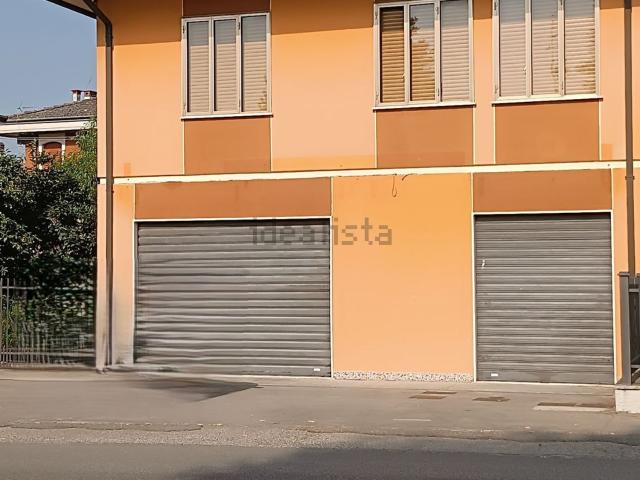 Locale Commerciale in affitto a Borgo Dolomiti, Adria