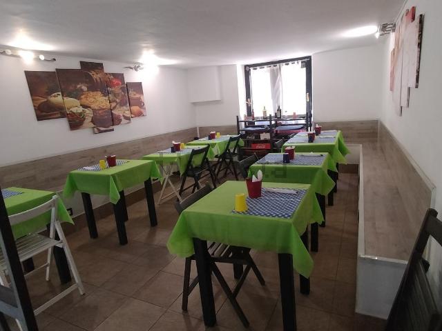 Locale Commerciale in affitto a Monte Urpinu, Cagliari