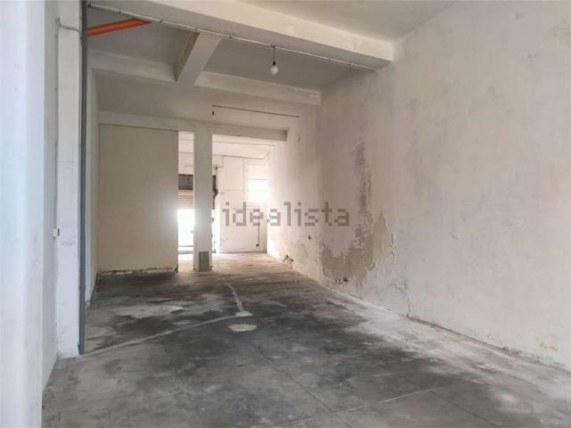 Locale Commerciale in affitto a Borgo-Sanzio, Catania