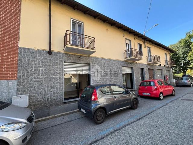 Locale Commerciale in affitto a Piemonte, Torino
