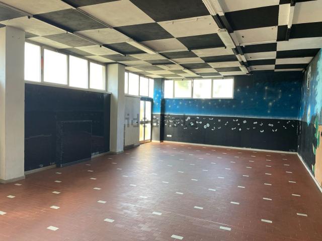 Locale Commerciale in affitto a San Fiorano, Villasanta
