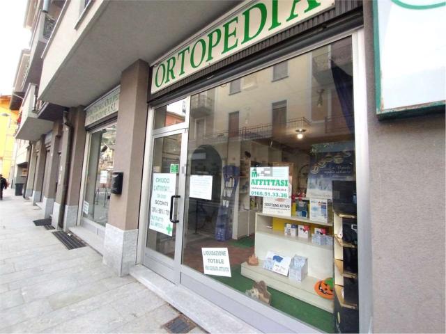 Locale Commerciale in affitto a Saint Vincent, Aosta