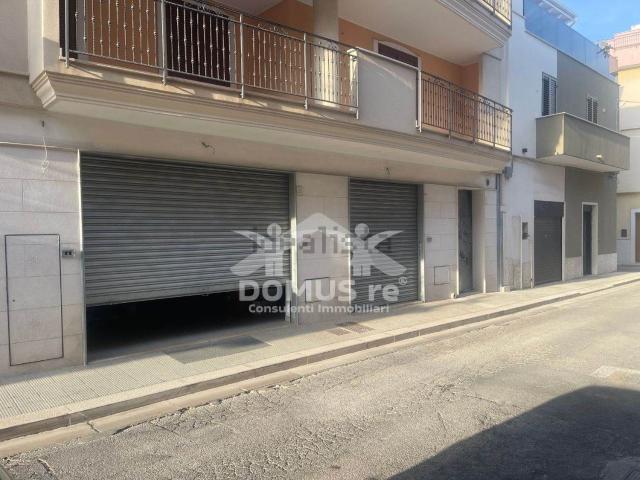 Locale Commerciale in affitto a San Valentino, Puglia