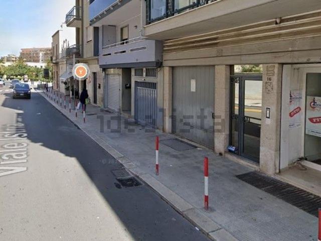 Locale Commerciale in affitto a Puglia, Barletta-andria-trani