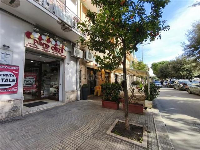 Locale Commerciale in affitto a Commenda, Puglia