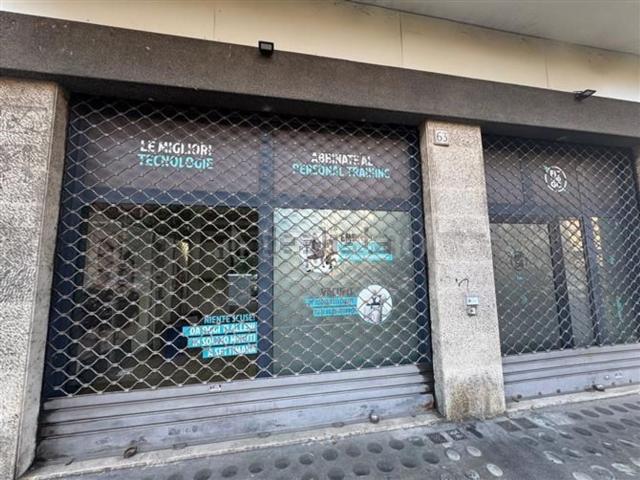 Locale Commerciale in affitto a Municipio Roma II, Roma Capitale