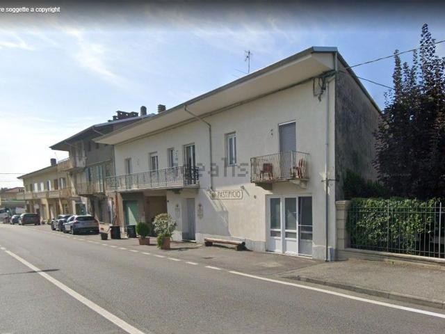 Locale Commerciale in affitto a Unione Montana di Comuni delle Valli di Lanzo, Ceronda e Casternone, Piemonte