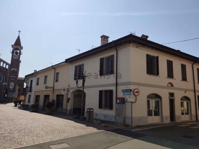 Locale Commerciale in affitto a Ossago, Lombardia