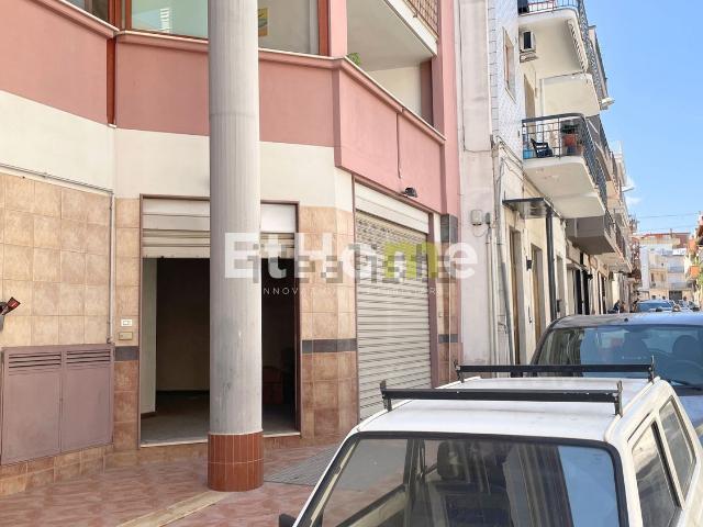 Locale Commerciale in affitto a San Valentino, Puglia