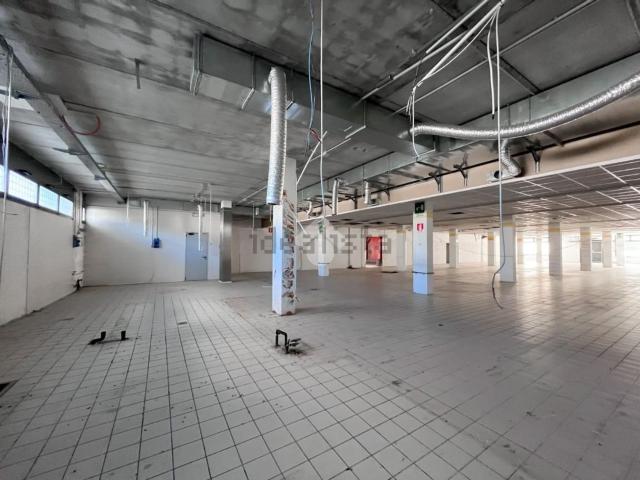 Locale Commerciale in affitto a Grantorto, Veneto