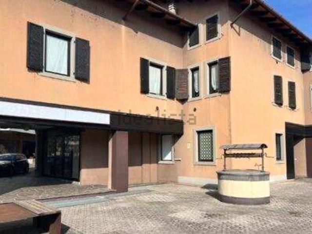 Locale Commerciale in affitto a Tricesimo, Friuli-Venezia Giulia