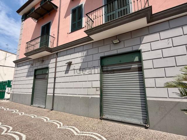 Locale Commerciale in affitto a Località Case Sparse, Cardito
