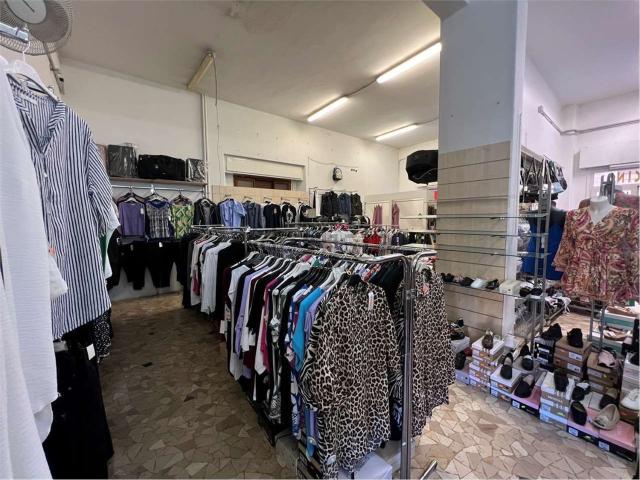 Locale Commerciale in affitto a Spoleto, Perugia