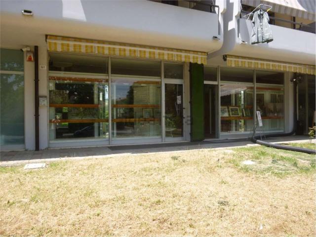 Locale Commerciale in affitto a Unione di Comuni della Romagna Forlivese, Castrocaro Terme