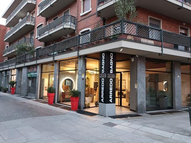 Locale Commerciale in affitto a Piemonte, Alessandria