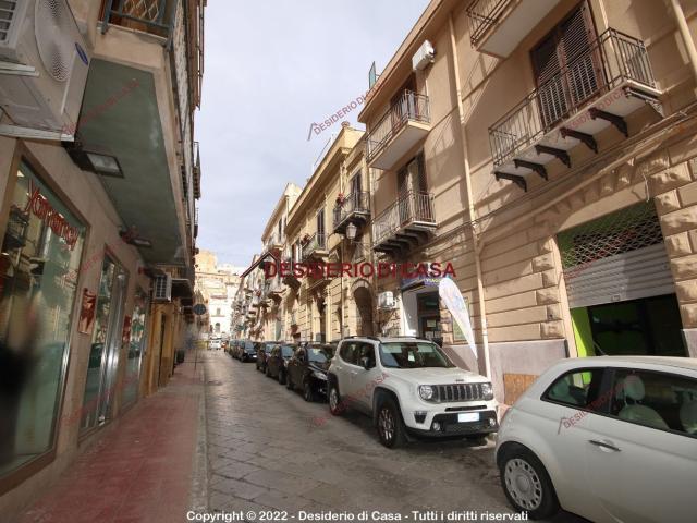 Locale Commerciale in affitto a Termini Imerese, Sicilia