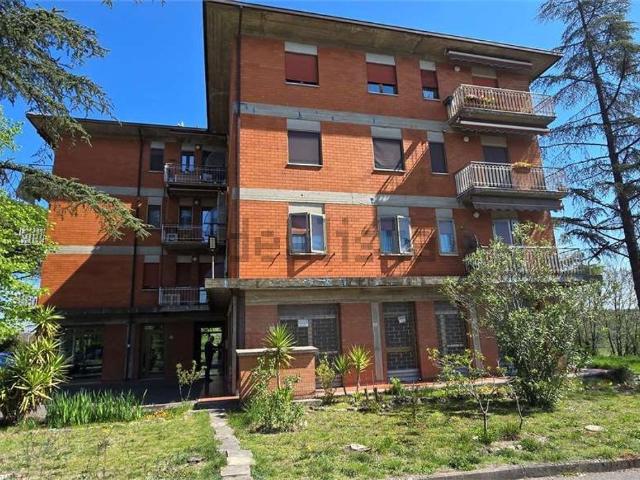 Locale Commerciale in affitto a Cenerente, Umbria