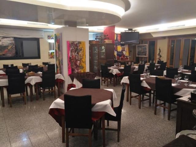 Locale Commerciale in affitto a Mestre-Carpenedo, Venezia
