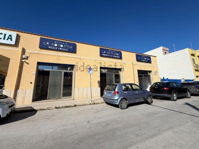 Locale Commerciale in affitto a Erice, Sicilia