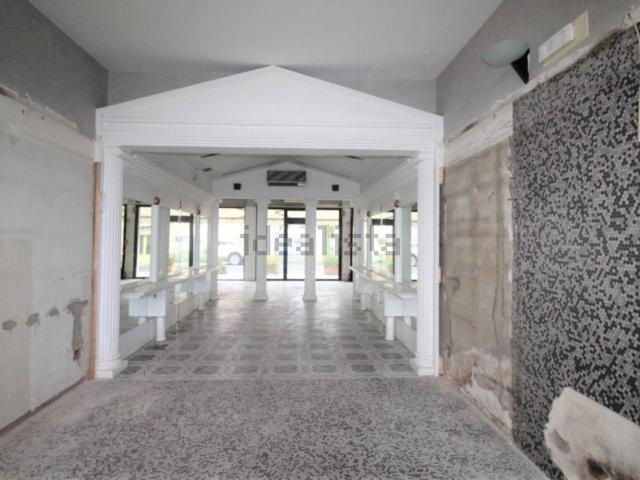 Locale Commerciale in affitto a Vetrivecchi, San Giovanni Valdarno