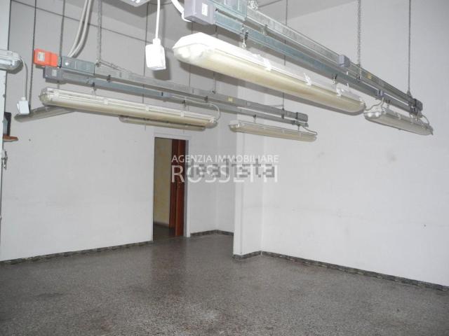 Locale Commerciale in affitto a Unione dei Comuni Circondario dell'Empolese Valdelsa, Vinci