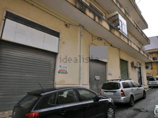 Locale Commerciale in affitto a Ragusa Ibla, Ragusa