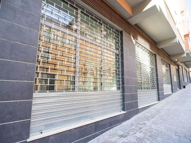 Locale Commerciale in affitto a Torretta, Tornimparte