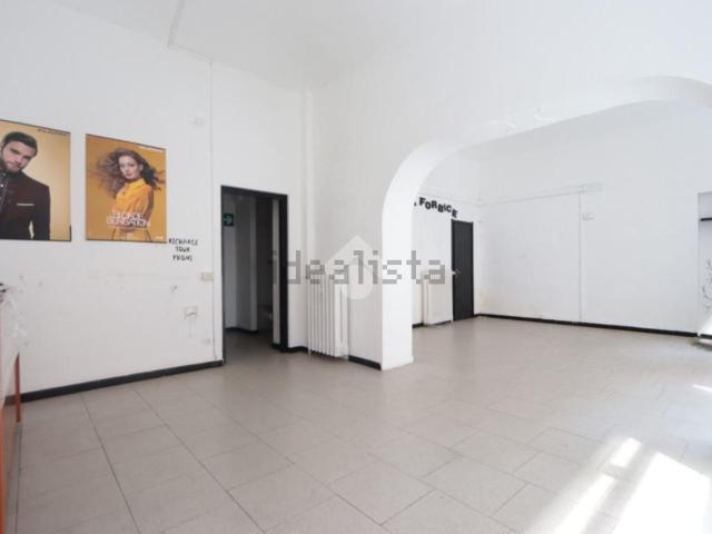 Locale Commerciale in affitto a Alessandria