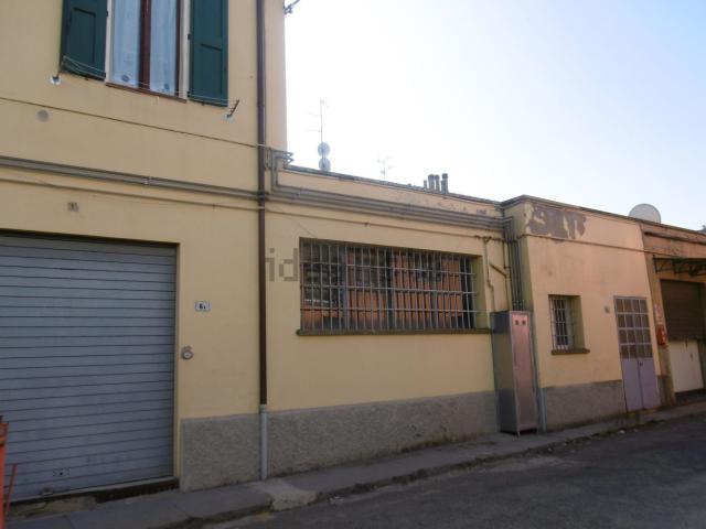 Locale Commerciale in affitto a Quartiere Navile, Bologna