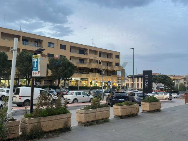 Locale Commerciale in affitto a Termini Imerese, Sicilia