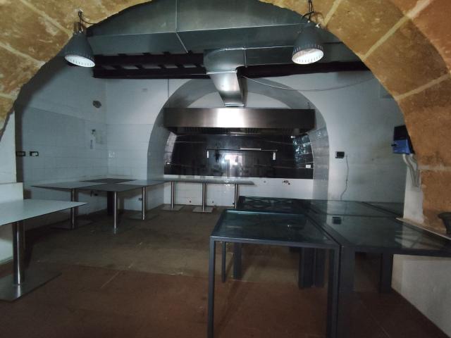 Locale Commerciale in affitto a Castellammare Del Golfo, Sicilia