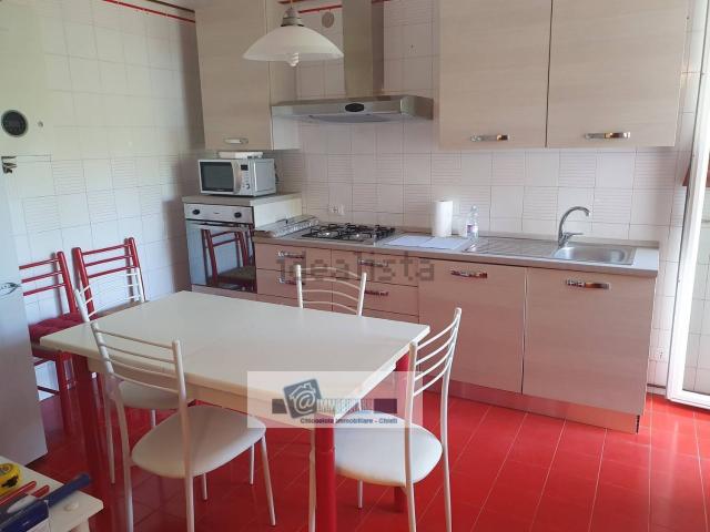 Locale Commerciale in affitto a Chieti Scalo, Chieti