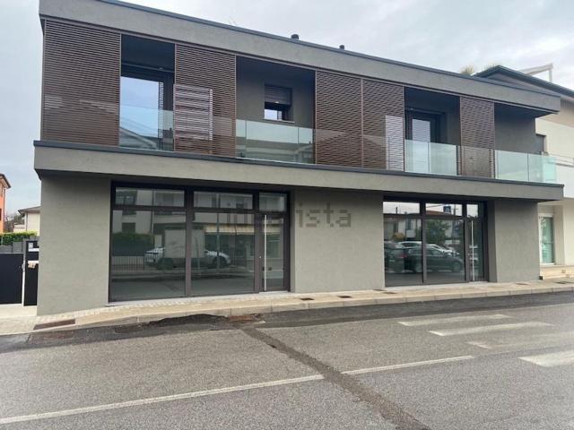 Locale Commerciale in affitto a Saonara, Veneto