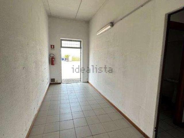 Locale Commerciale in affitto a San Bortolo, Vicenza
