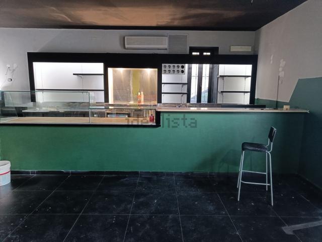 Locale Commerciale in affitto a Ferentino, Lazio