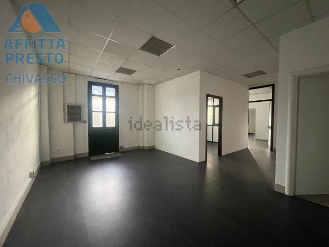 Locale Commerciale in affitto a Piemonte, Torino