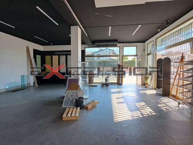 Locale Commerciale in affitto a San Giuseppe, Cavarzere