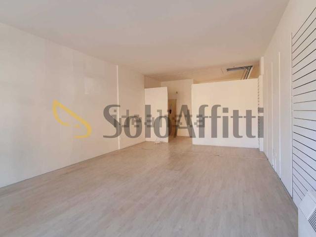 Locale Commerciale in affitto a Unione di Comuni della Romagna Forlivese, Forlimpopoli